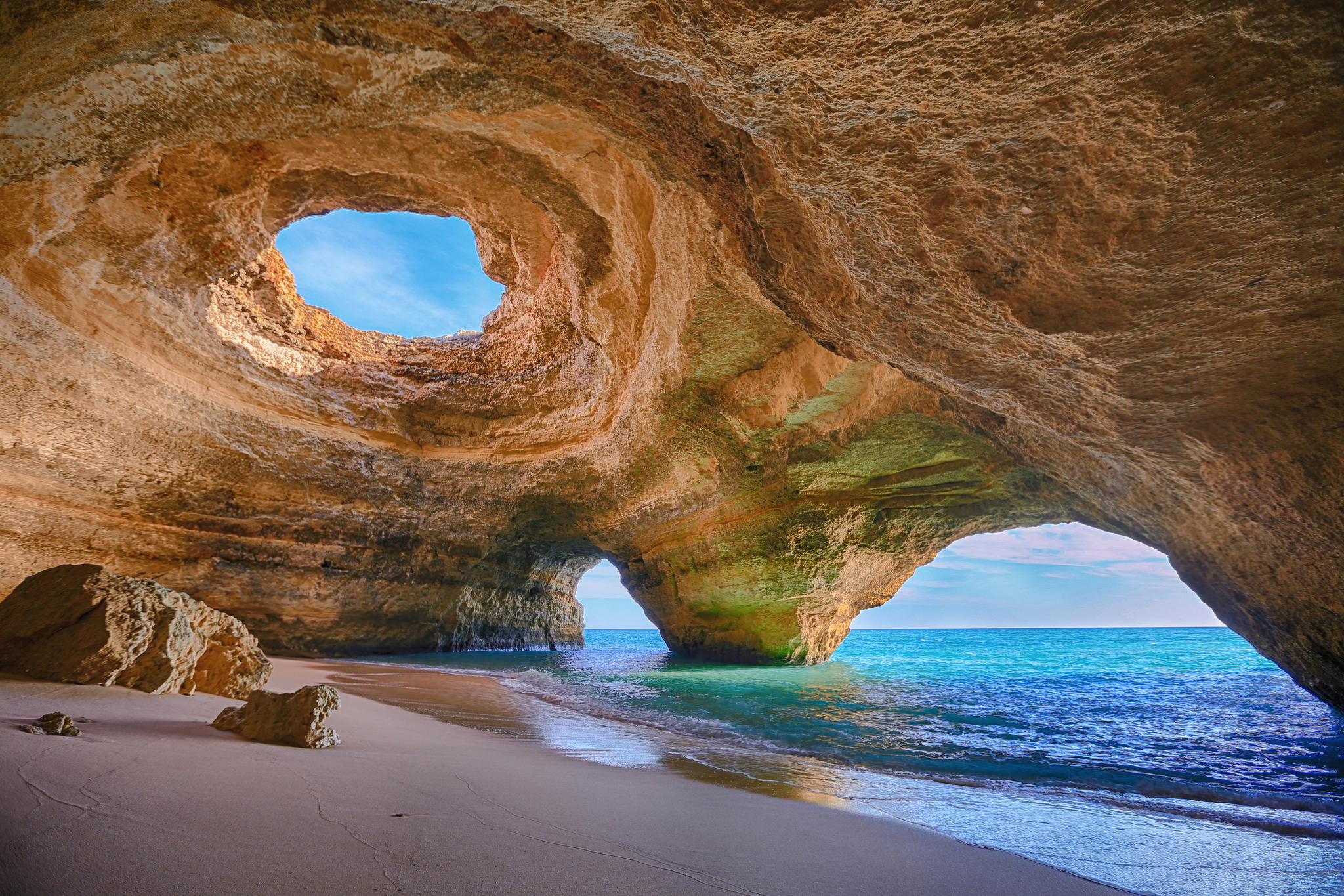 Amazing Spots