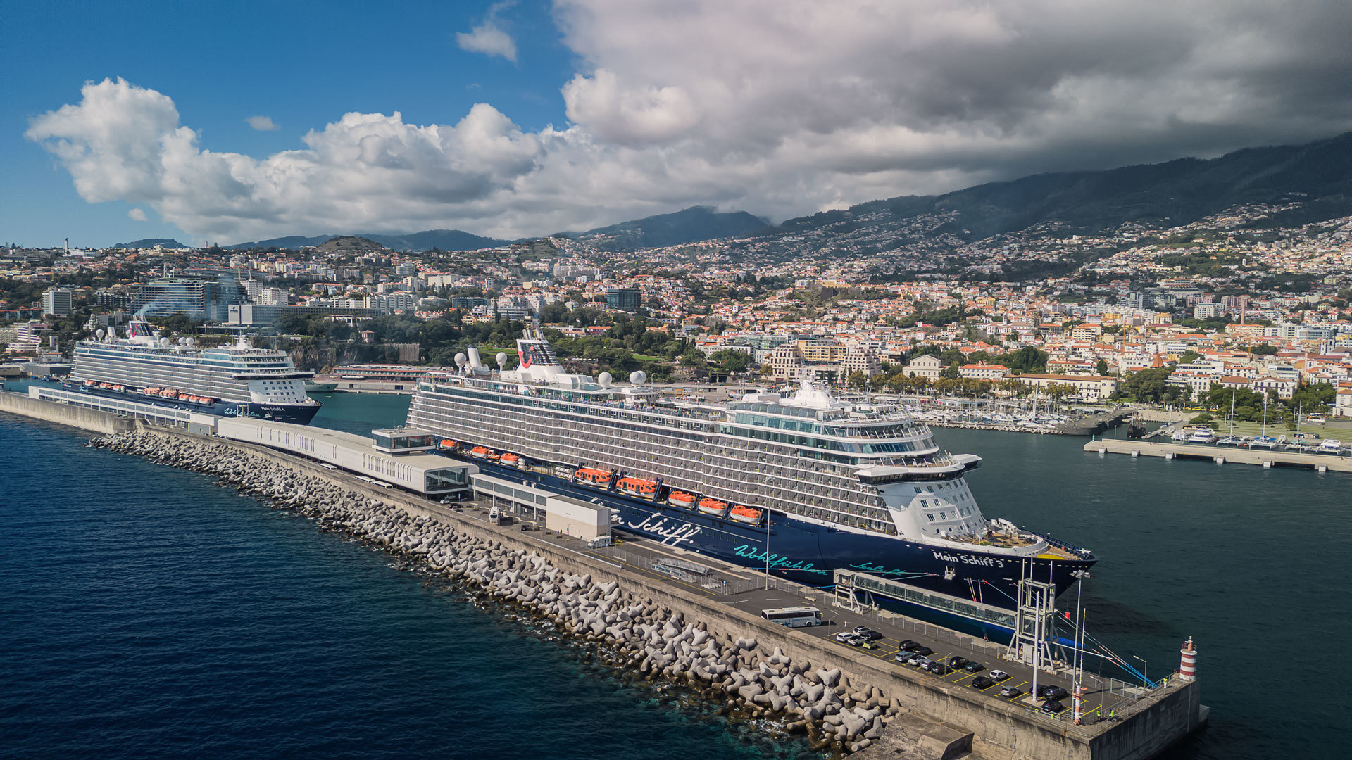 Barcos Meinschiffcruises Meinschiff3 Meinschiff3 1 2